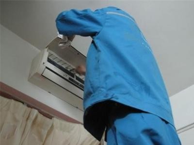 內(nèi)開(kāi)內(nèi)倒窗戶常見(jiàn)故障維修(如何自行修復(fù)窗戶卡頓、玻璃破損等問(wèn)題) 內(nèi)開(kāi)內(nèi)倒窗戶常見(jiàn)故障維修(如何自行修復(fù)窗戶卡頓、玻璃破損等問(wèn)題)